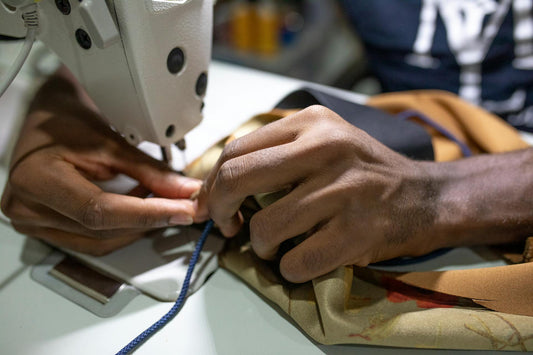 The Power of Tailoring in Transforming your Fit - Zee Store