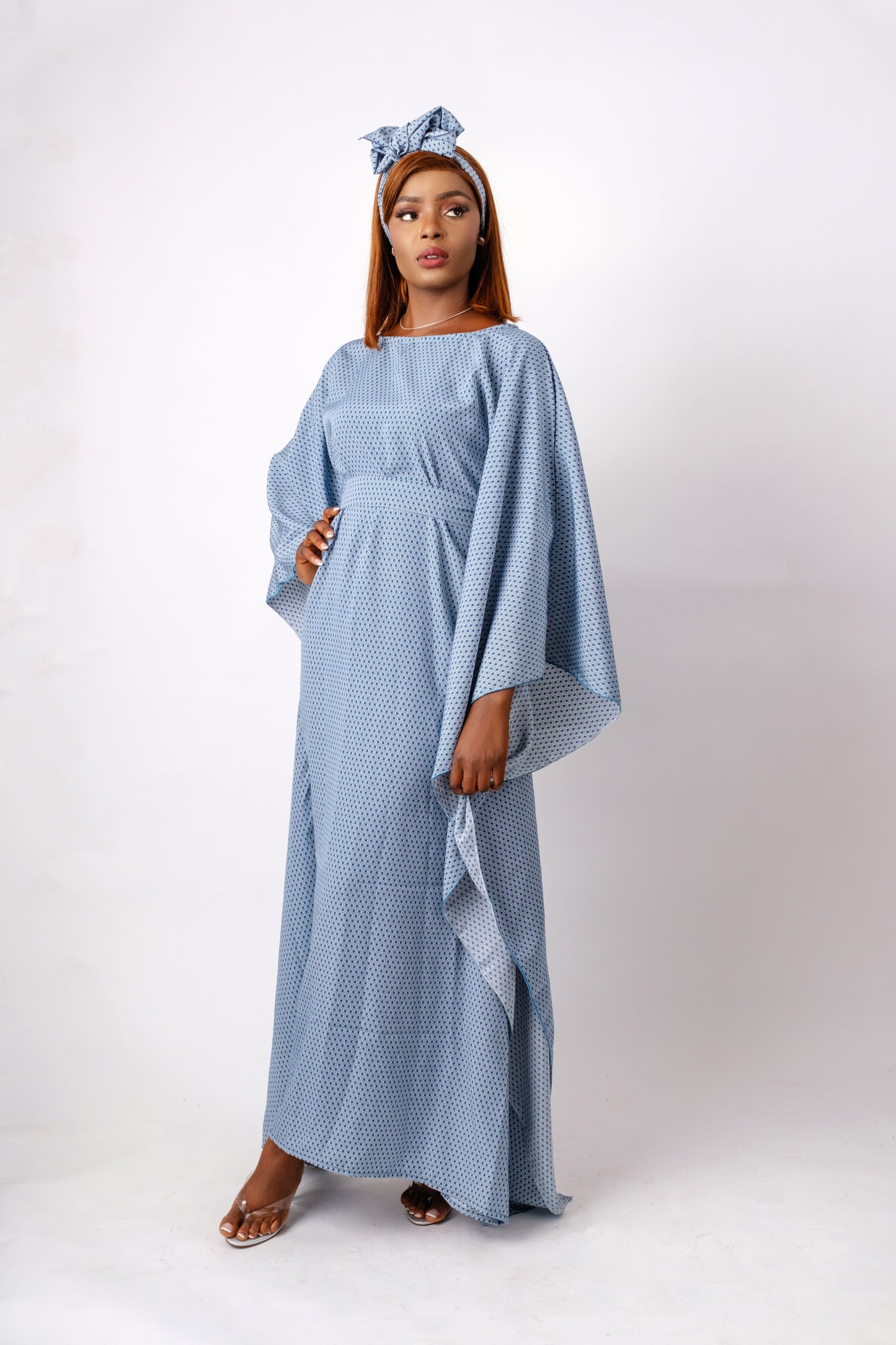 Blue & white long-sleeved, tight-fitting Maxi kaftan made with chiffon fabric 