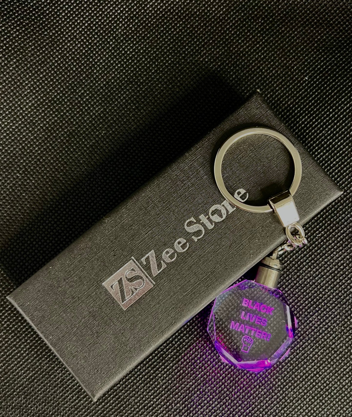 Agahu D - Black lives matter key chain made of  K9 crystal with LED light